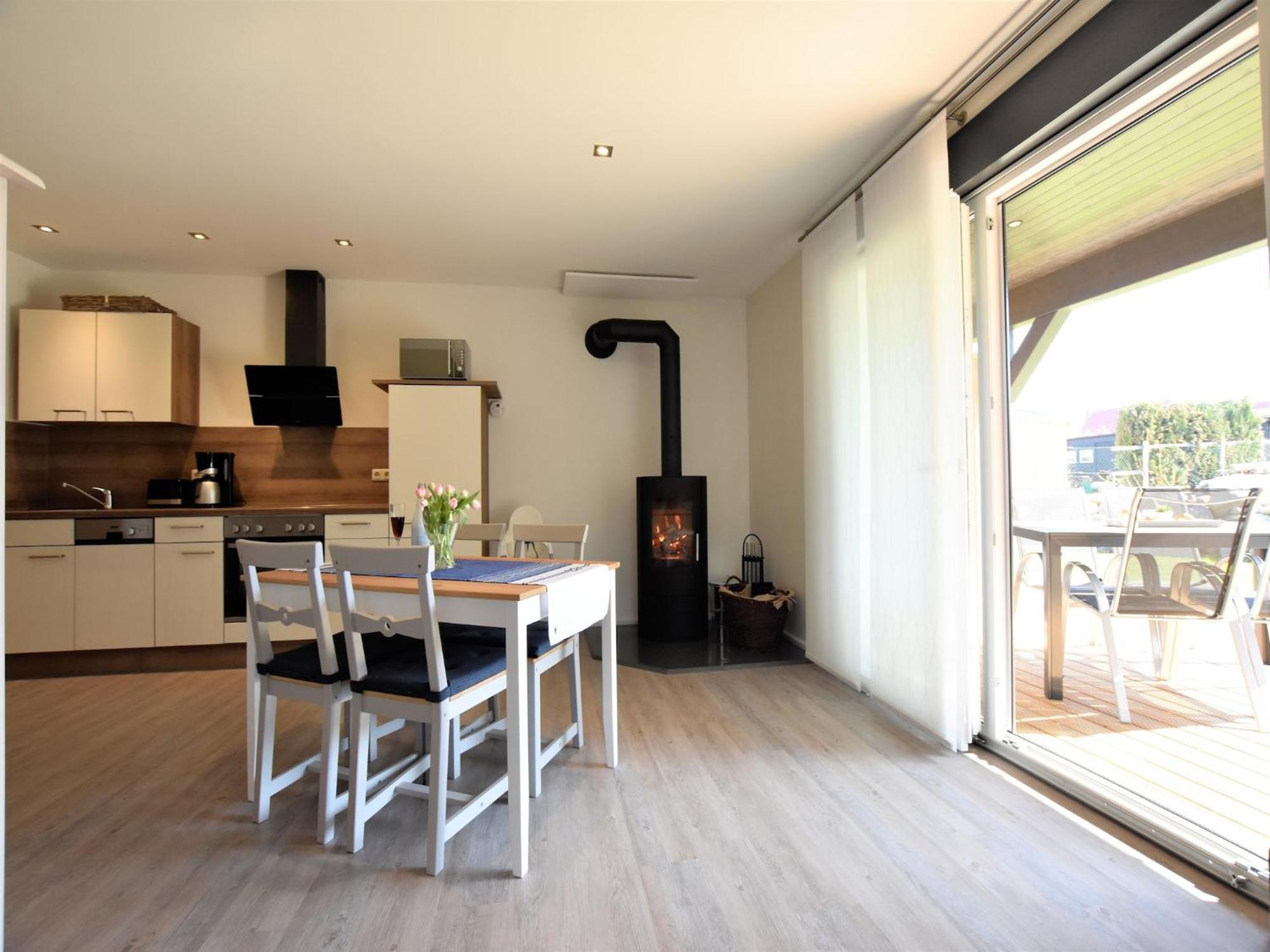 Cozy Apartment In Barnekow With Private Terrace Eksteriør bilde