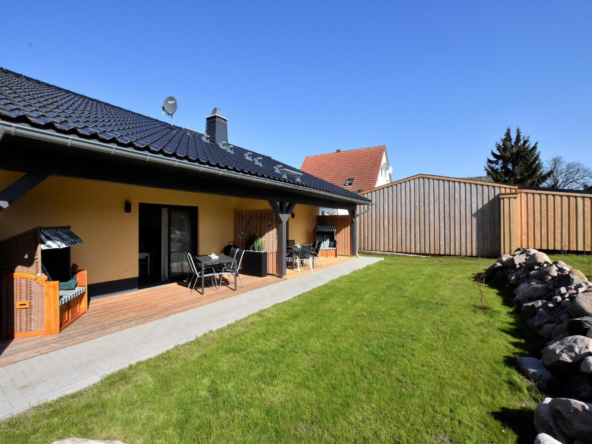 Cozy Apartment In Barnekow With Private Terrace Eksteriør bilde