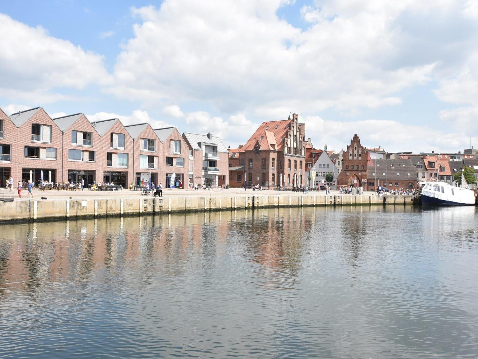 Cozy Apartment In Barnekow With Private Terrace Eksteriør bilde